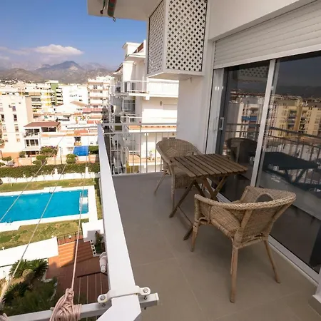 Edf. Delfin 6º7 * נרחה